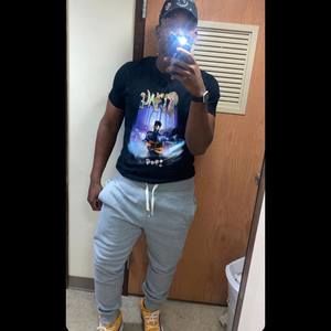 Meet your Posher, Ja'vion